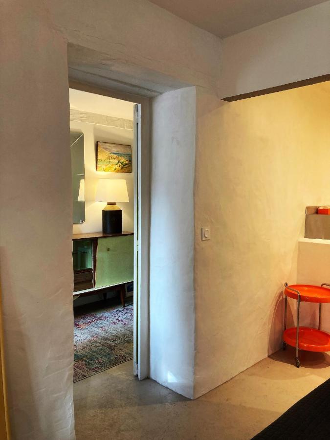 La Veillonnais Bed & Breakfast Angrie Bagian luar foto
