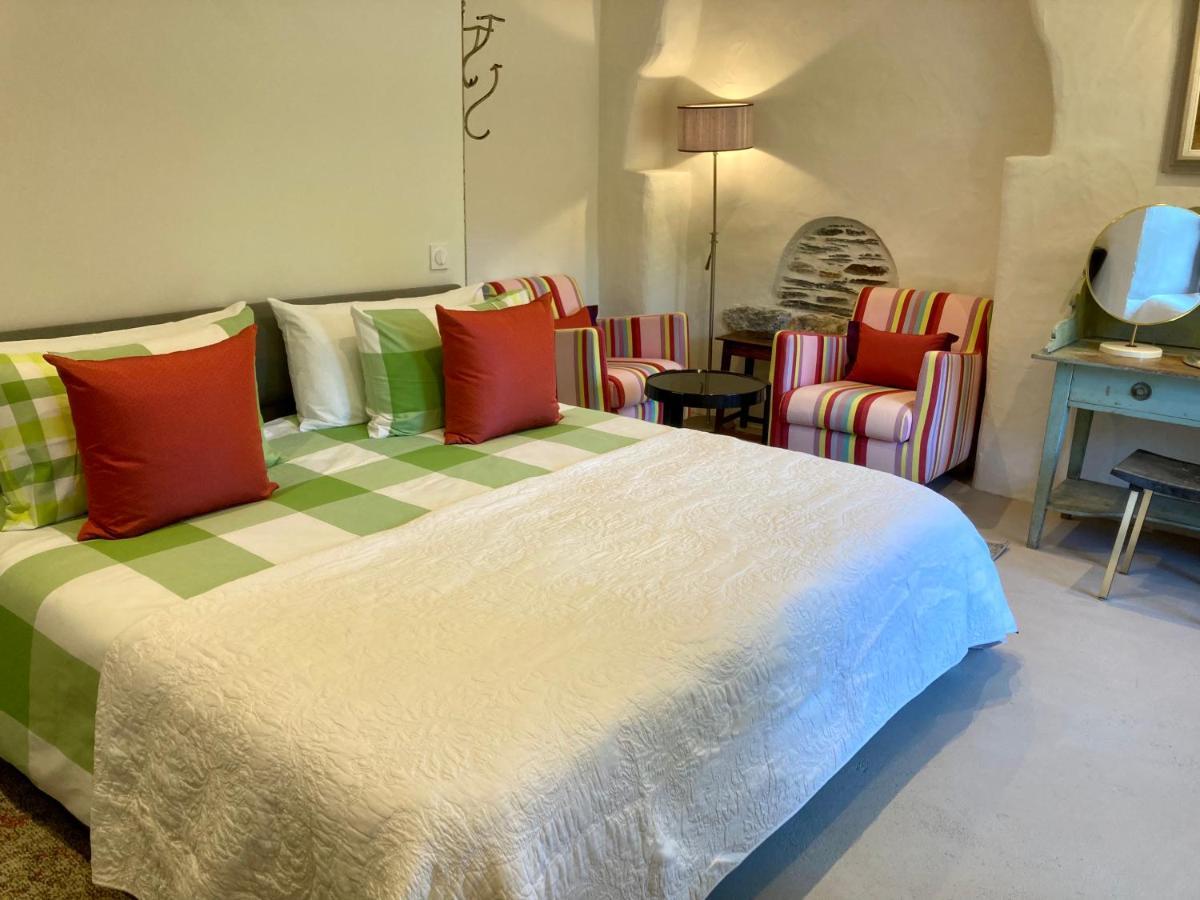 La Veillonnais Bed & Breakfast Angrie Bagian luar foto