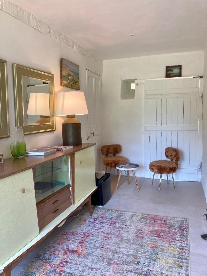 La Veillonnais Bed & Breakfast Angrie Bagian luar foto