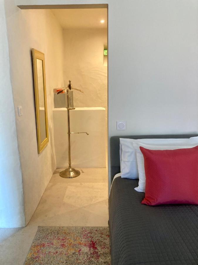 La Veillonnais Bed & Breakfast Angrie Bagian luar foto